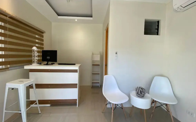 The Quarters by OYO Rooms