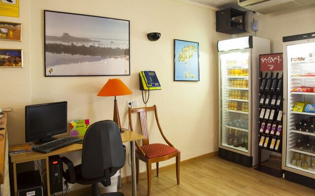 Hostal Europa Punico