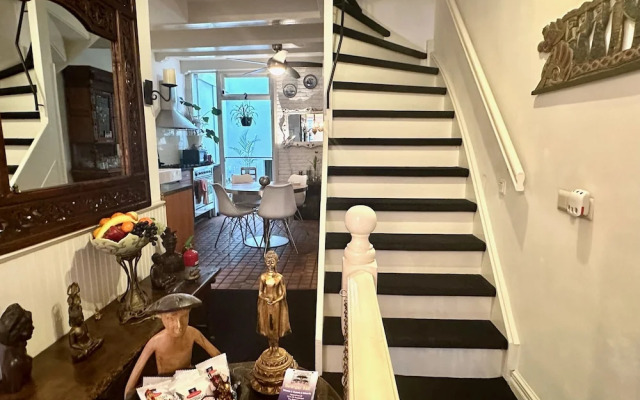 Amsterdam B&B Barangay