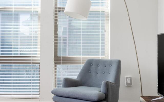 Dallas Modern 1BD 1BA Apartment