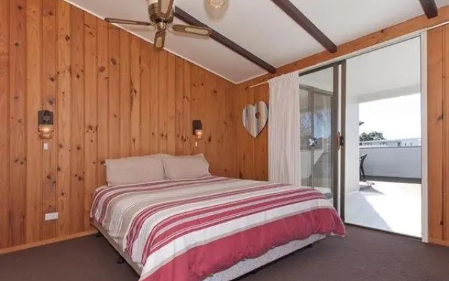 Joes Place - Cooks Beach Holiday Home