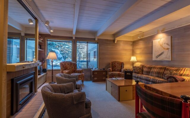 Dollar Meadows 1382 - 2 Br Condo