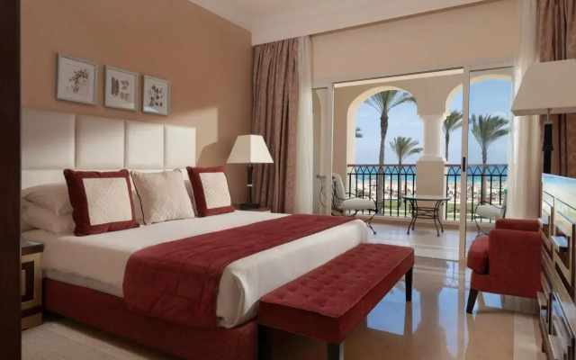 Sakhra  & Spa, Almaza Bay