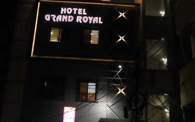 Hotel Grand Royal