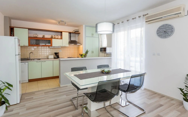 Petar - 50 m From sea - A1