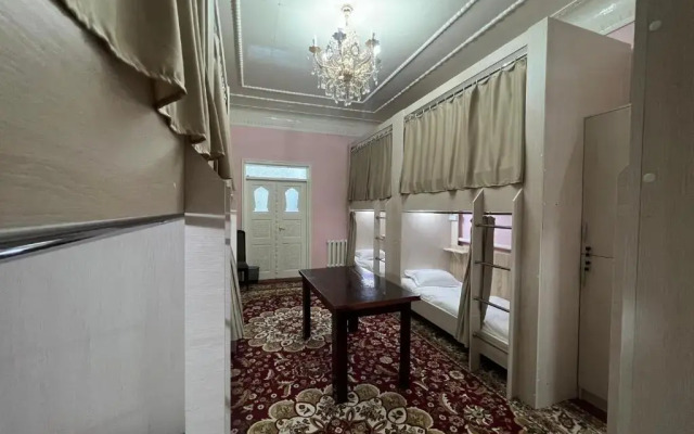 Bruce hostel