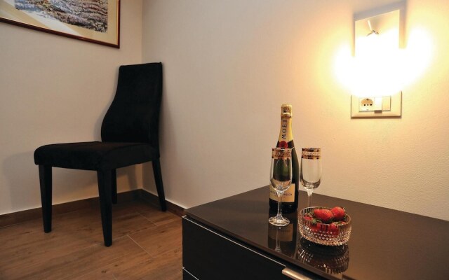 Beautiful Home in Sibenik With Wifi and 3 Bedrooms