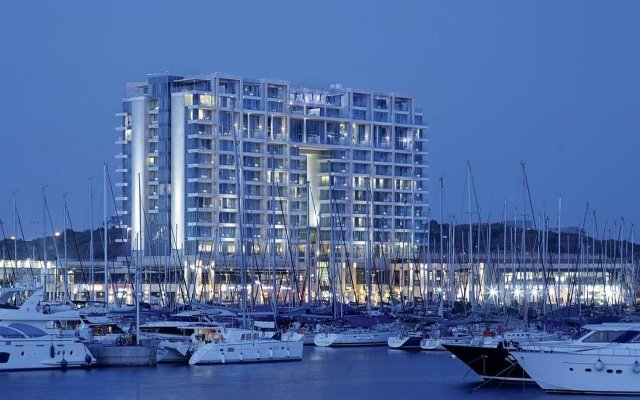 The Ritz-Carlton, Herzliya