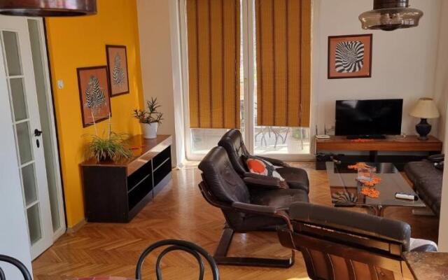 Risto Apartment