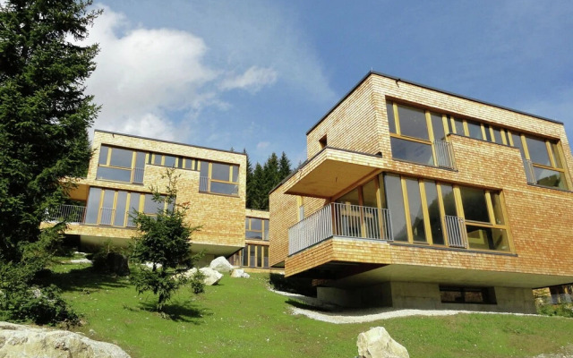 Modern Apartment With Sauna, Balcony, Garage, Washing Room