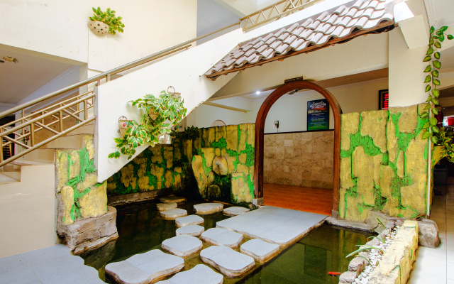 OYO 1683 Hotel Musafira Syariah