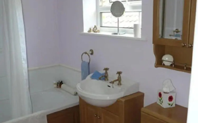 Pine Lodge Bed And Breakfast