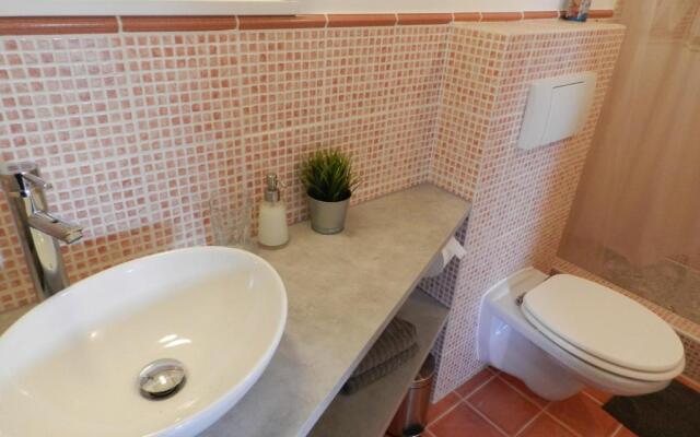 Rosa nel Pozzo Apartments and B&B