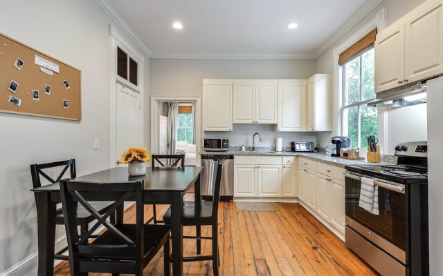 Historic Downtown Home Close to Everything!