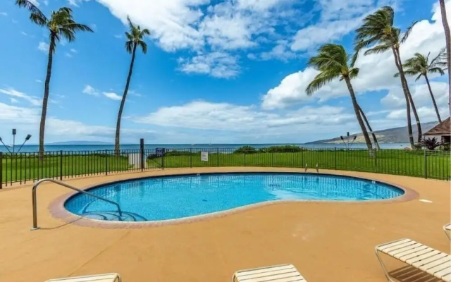 Maalaea Surf #g-2 1 Bedroom Condo by RedAwning