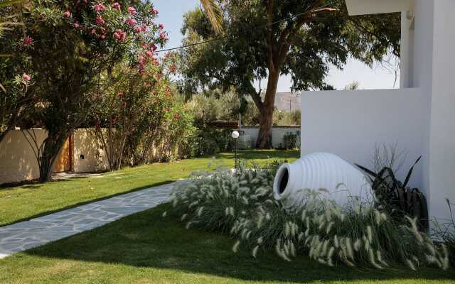Hermes Luxury Suites