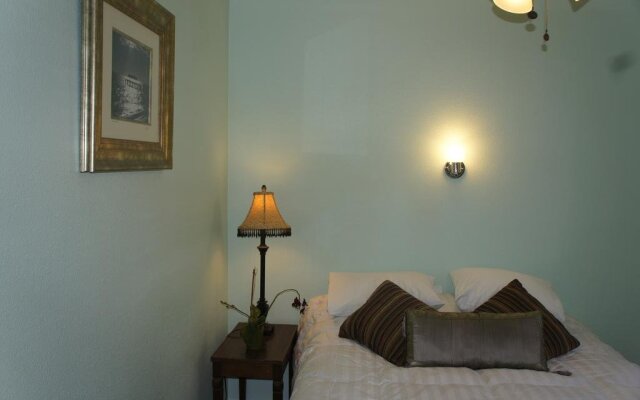 Pine Woods Resort