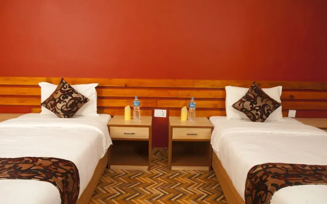 Sauraha Holiday Home