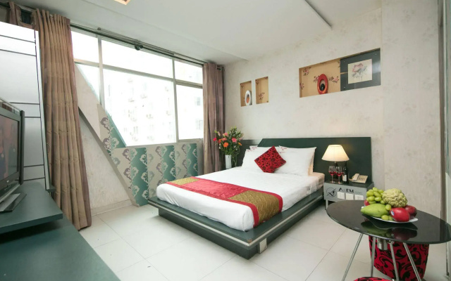 Saigon Charm Hotel