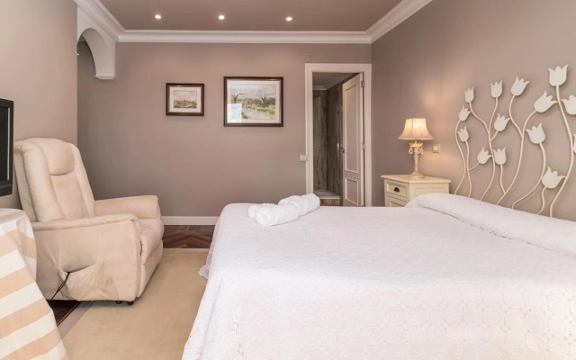 Apartamento Junto Playa Sardinero Con Parking