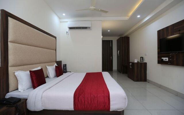 OYO 9667 Sashtrdhara Road