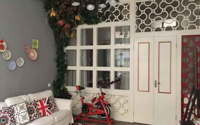 JY Distributed Theme Hotel Apartment