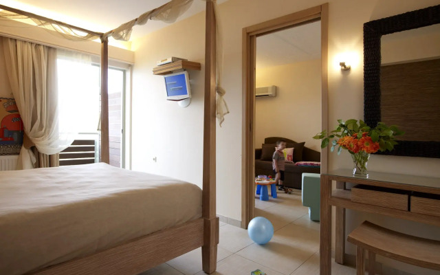 Belle Helene Hotel