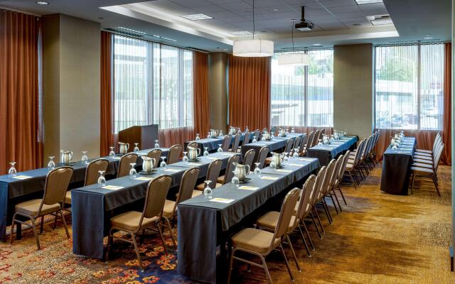 Hilton Garden Inn Seattle Downtown