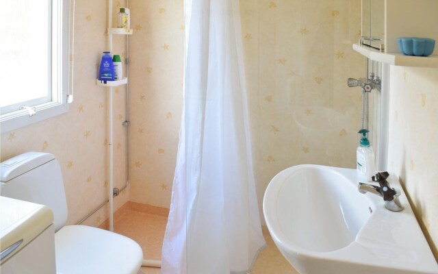 Stunning Home in Oskarshamn With 3 Bedrooms and Internet