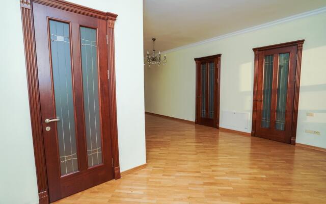 Tour house (Тур Хаус) гостевой дом