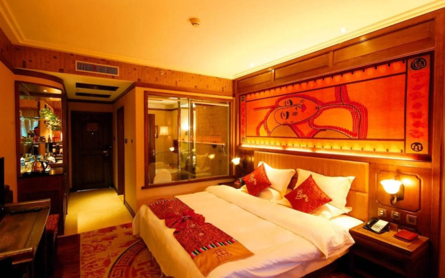 Lijiang Golden Path Hospitality