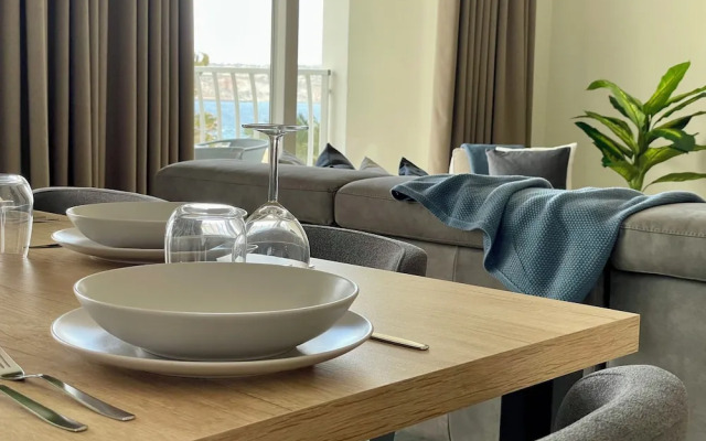 Bugibba Square Seafront LUX Apartments
