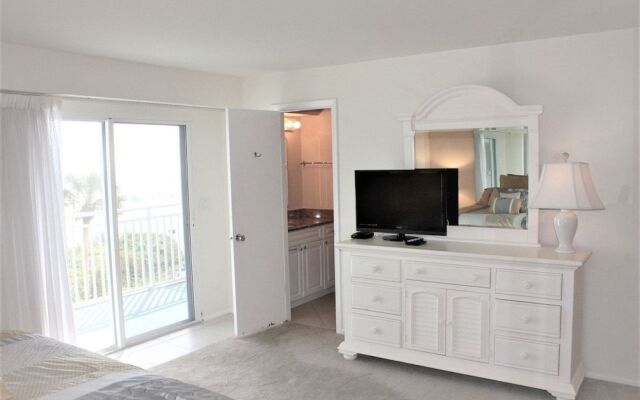 Jamaica Royale 301 - 2 Br Condo