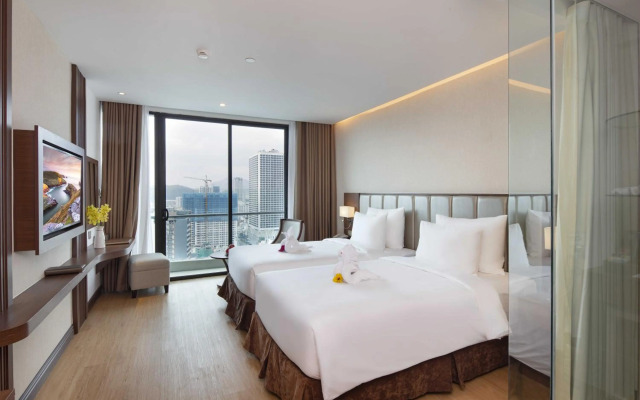Regalia Gold Hotel