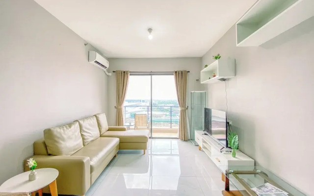 Tranquil Living 3BR Apartment Sky House BSD