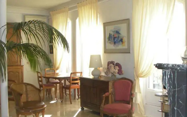 Parisian Home - Saint Martin 47 République