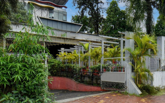 Deluxehotel Sarovar
