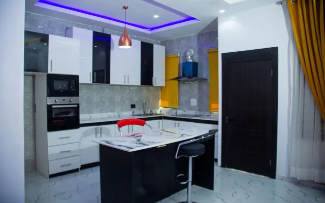 RichVilla Apartments & Hotels