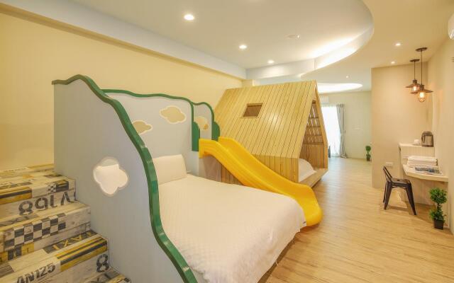 Happiness Yes Inn