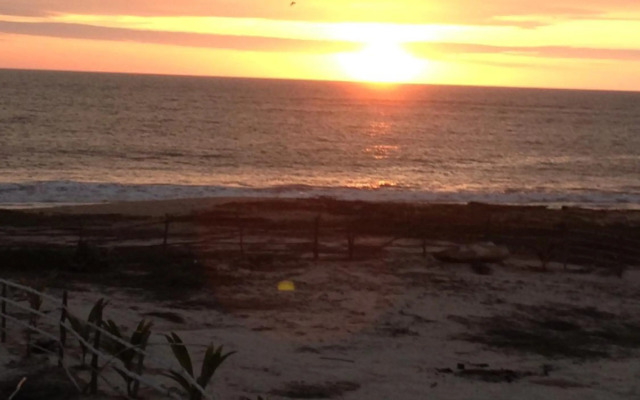 Betty's Beach Condominium