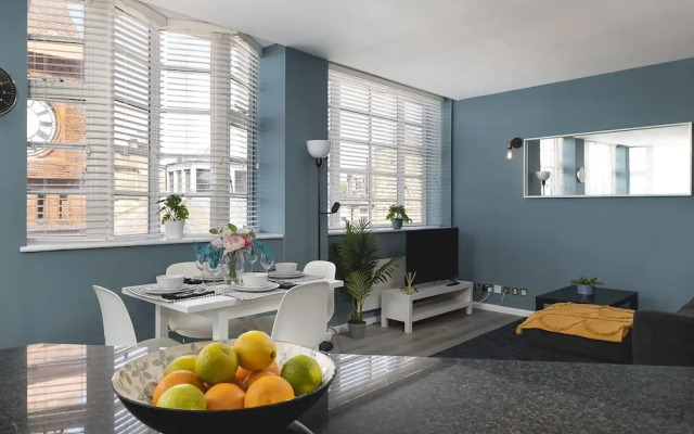 Modern Comfy 1min Walk Away From Royal Pavilion