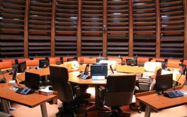 Ferdowsi International Grand Hotel