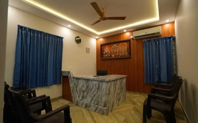 Trimukha homestay