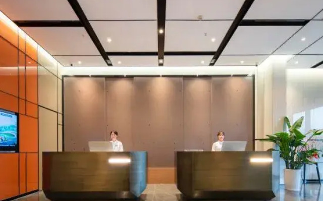 Heyi light luxury hotel