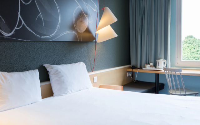 ibis Cherbourg La Glacerie