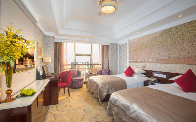 Huachen International Hotel