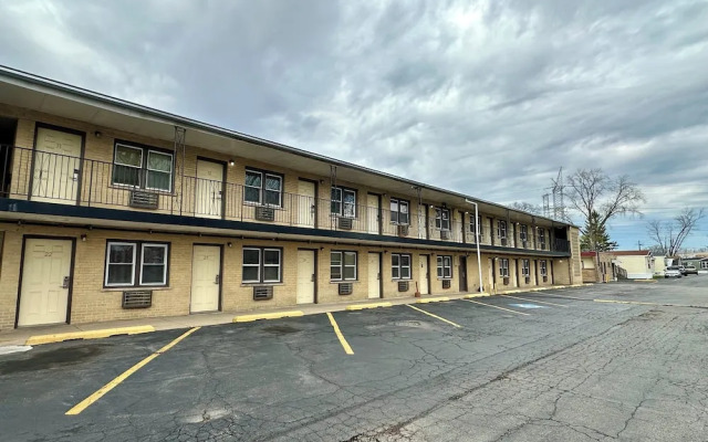 Des Plaines Motel By OYO O'Hare Airport Chicago
