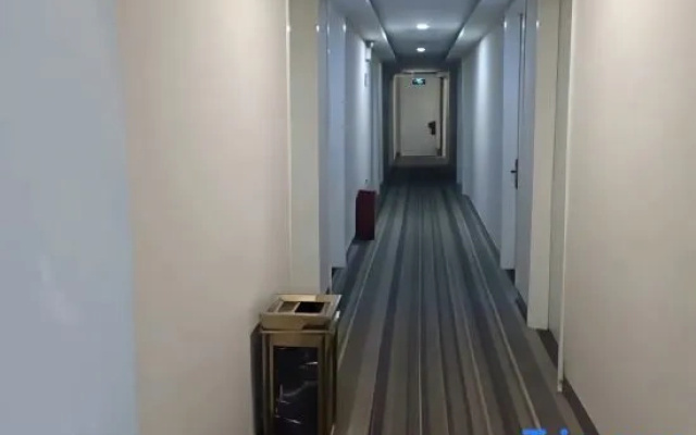 Yusen Boutique Hotel (Jinan Daming Lake Quancheng Square)
