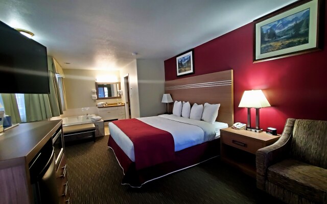 Travelodge by Wyndham Golden Sportsman Lodge