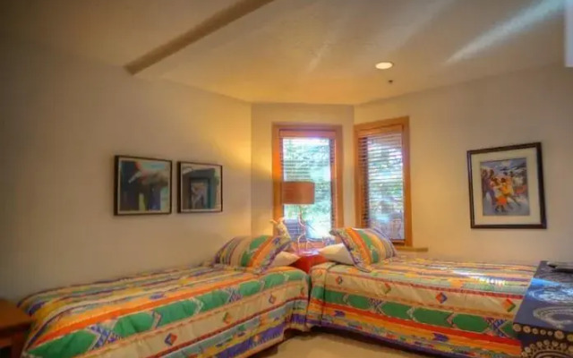 RedAwning Ridge in Deer Valley